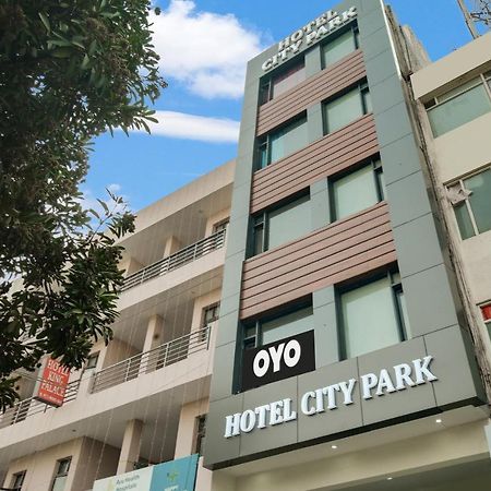 Flagship Hotel City Park Mohali エクステリア 写真