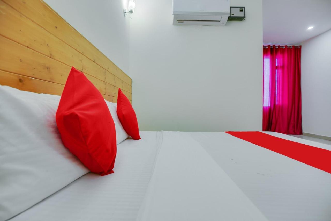 Flagship Hotel City Park Mohali エクステリア 写真