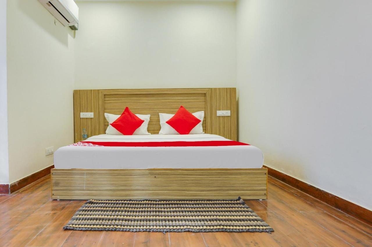 Flagship Hotel City Park Mohali エクステリア 写真
