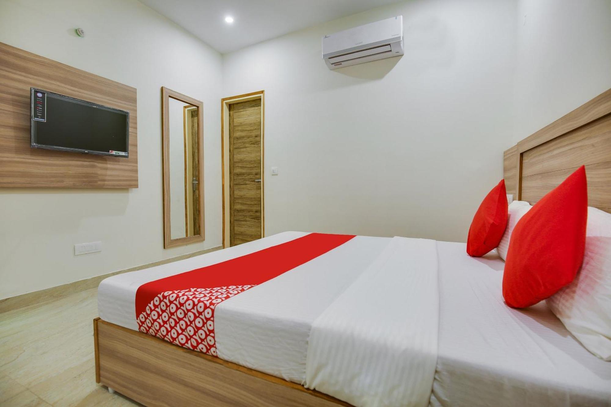 Flagship Hotel City Park Mohali エクステリア 写真